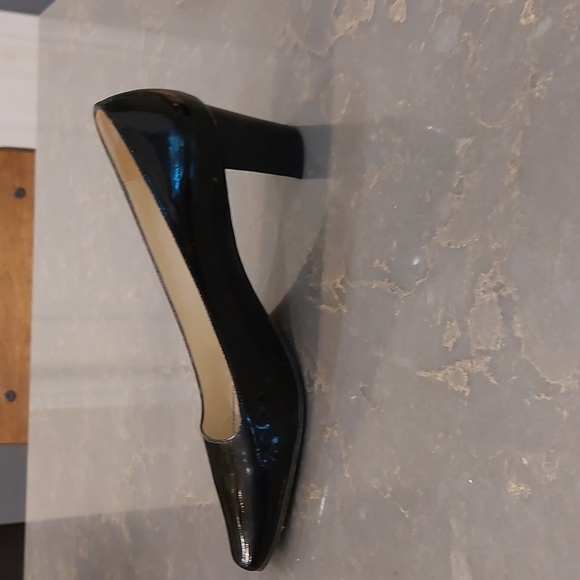 Talbots patent leather pumps US 7M - Picture 4 of 6